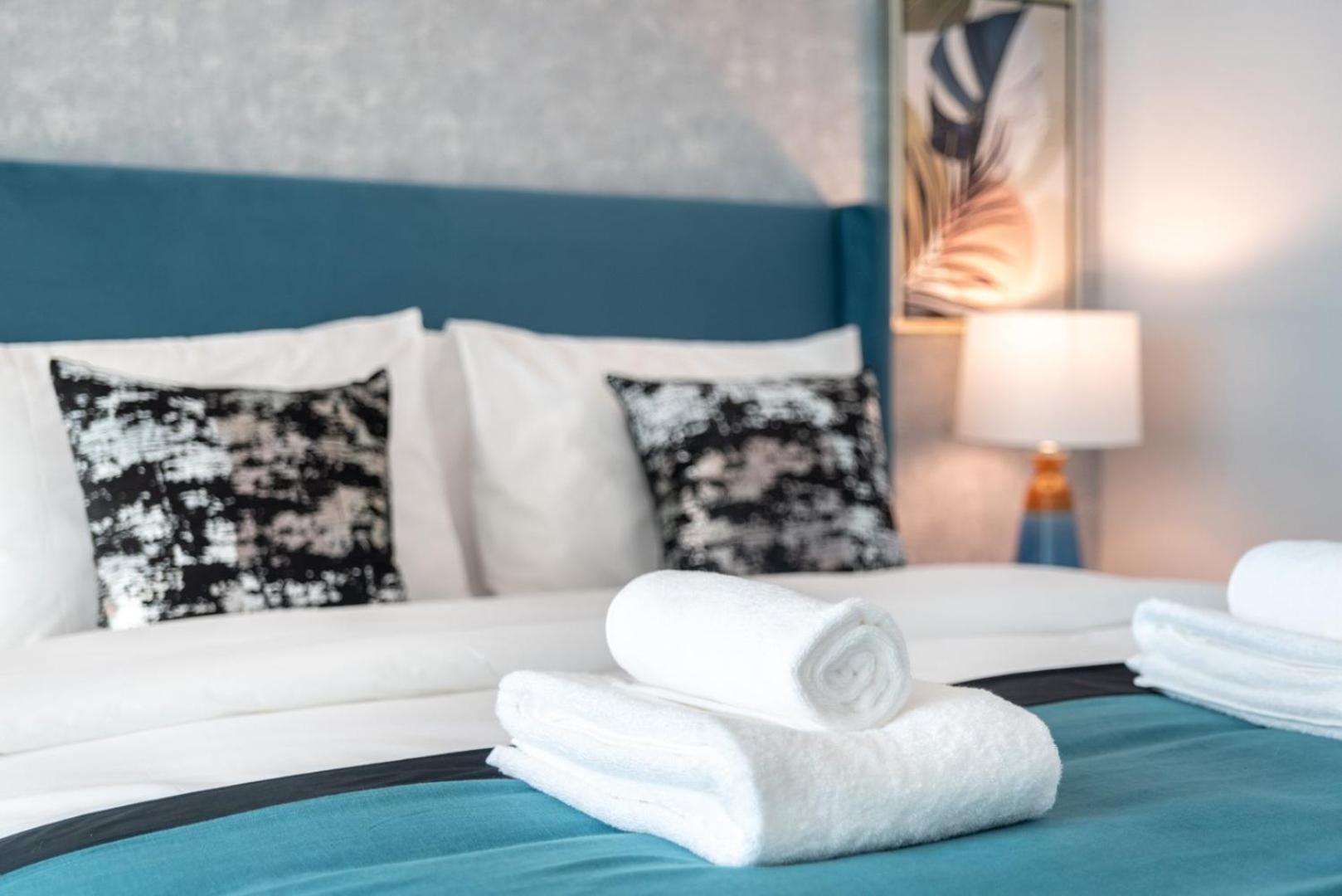 Apartment Guestready- Homes - Cyan Sky View